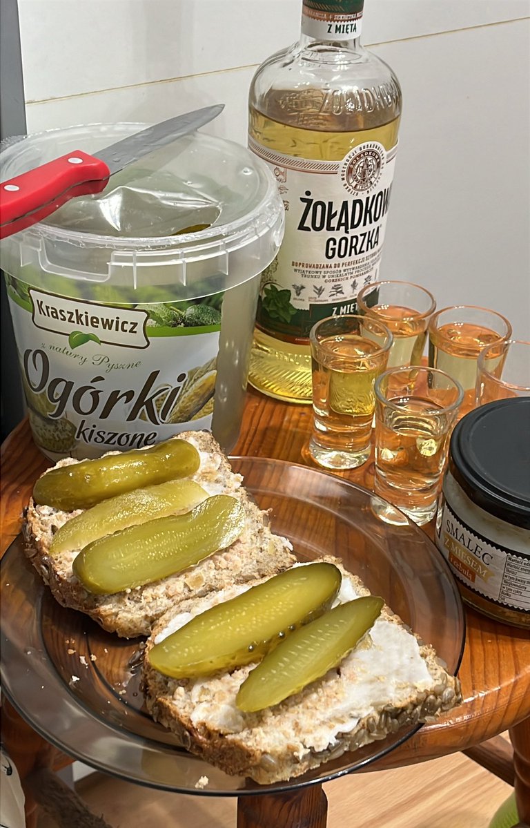 niphesima⁷ tweet media