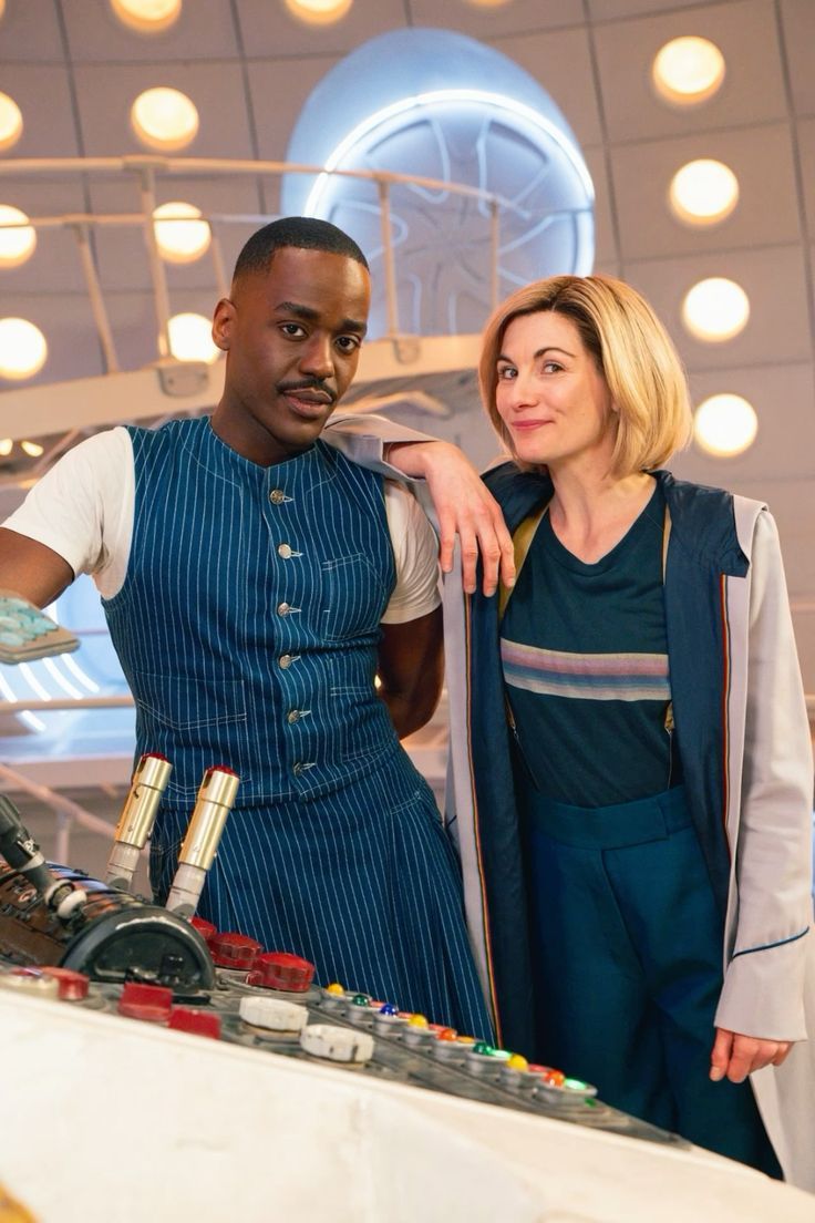 glitteringstorm's tweet image. Who's everyone's favourite New Who Doctor Who? #DoctorWho