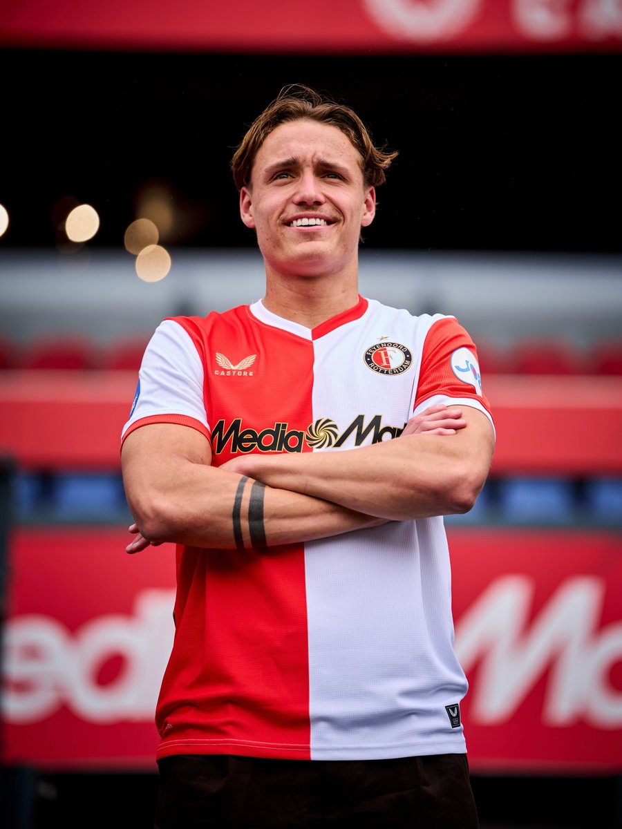 ๐
๐๐ฒ๐๐ง๐จ๐จ๐ซ๐ ๐๐จ๐ฅ๐ฌ๐ค๐ ๐ต๐ฑ tweet media