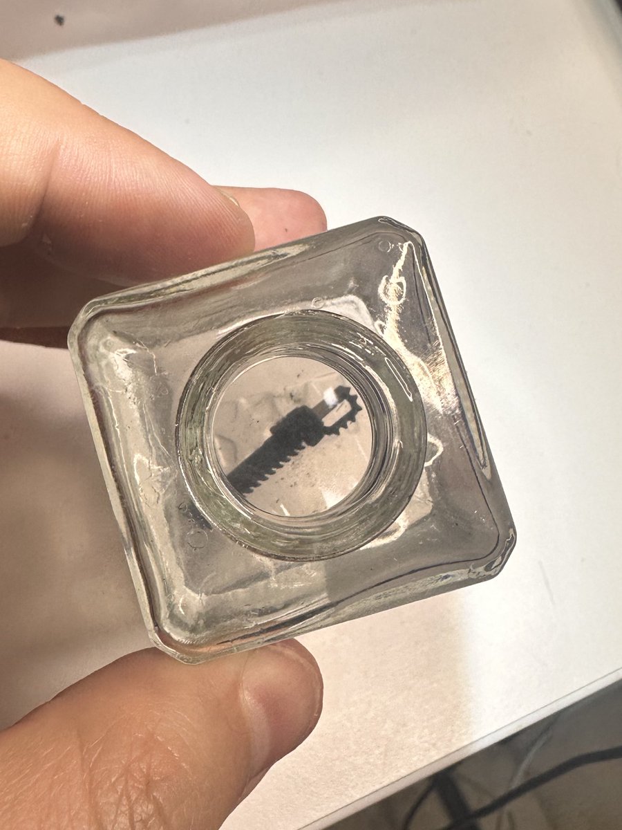 ФОП Alexis Polux tweet media