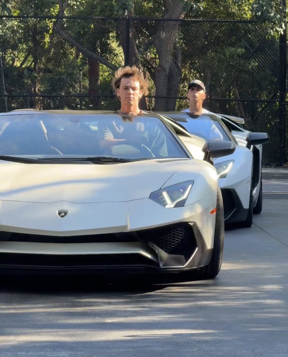 notcamcasey's tweet photo. this is really what my life has come to as a 6ft tall young handsome humble rich lamborghini owning man https://t.co/ziy6FXnt8F