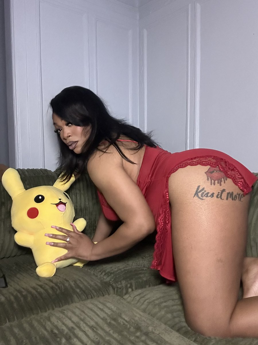 TsDaTemptress tweet media