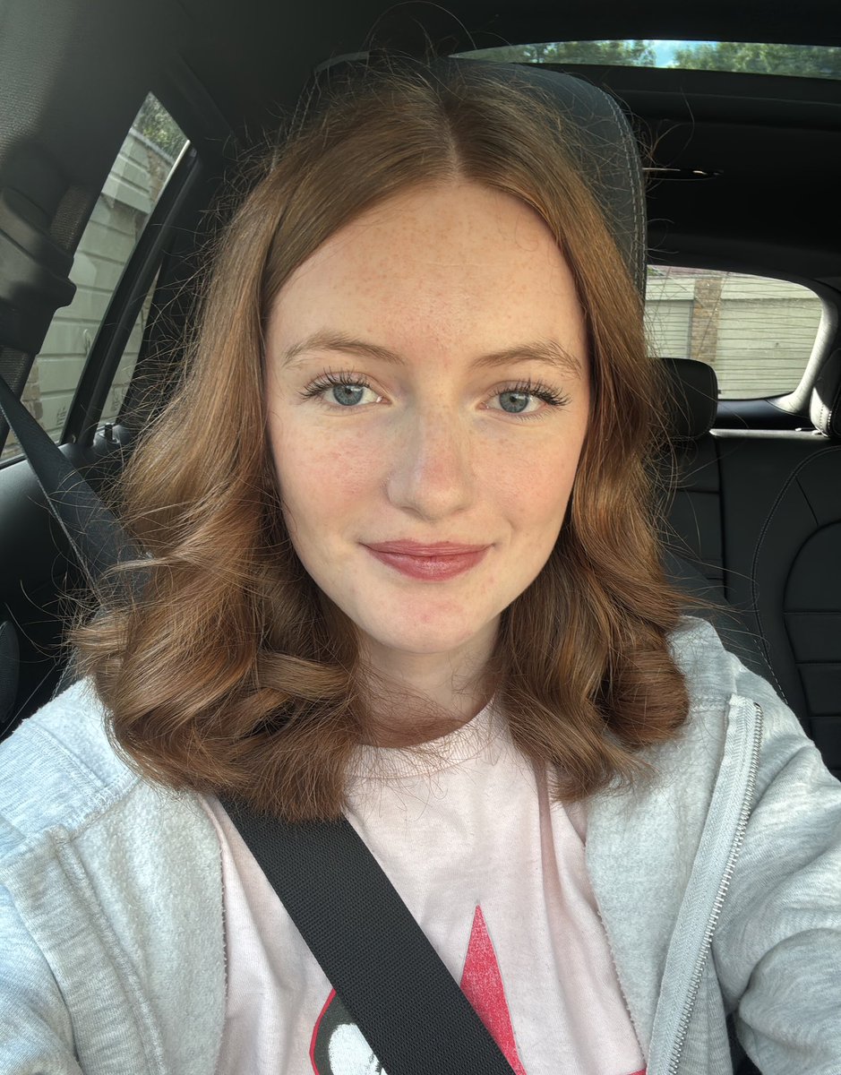 abi 🤍 friends, then? tweet media