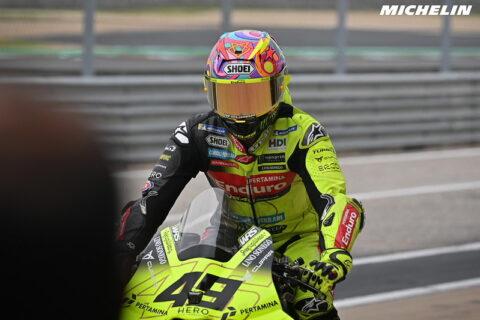 Paddock-GP tweet media