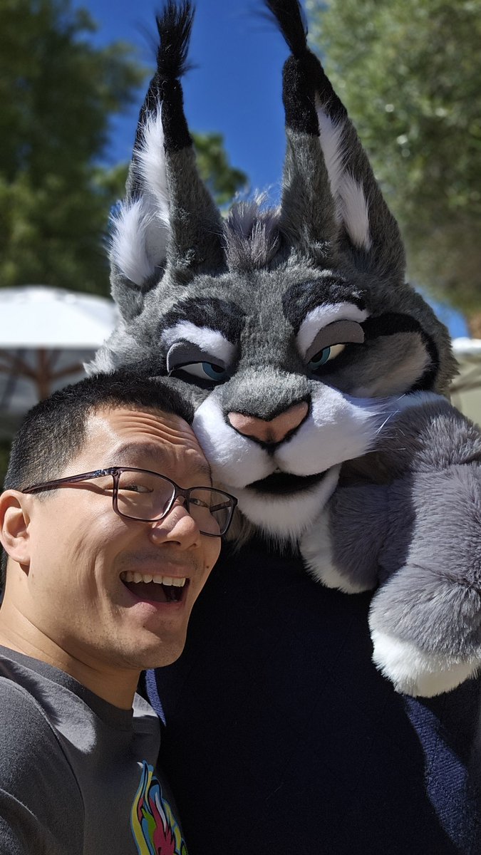 Ronnie 🍜🐉🔜 🇺🇸LVFC tweet media