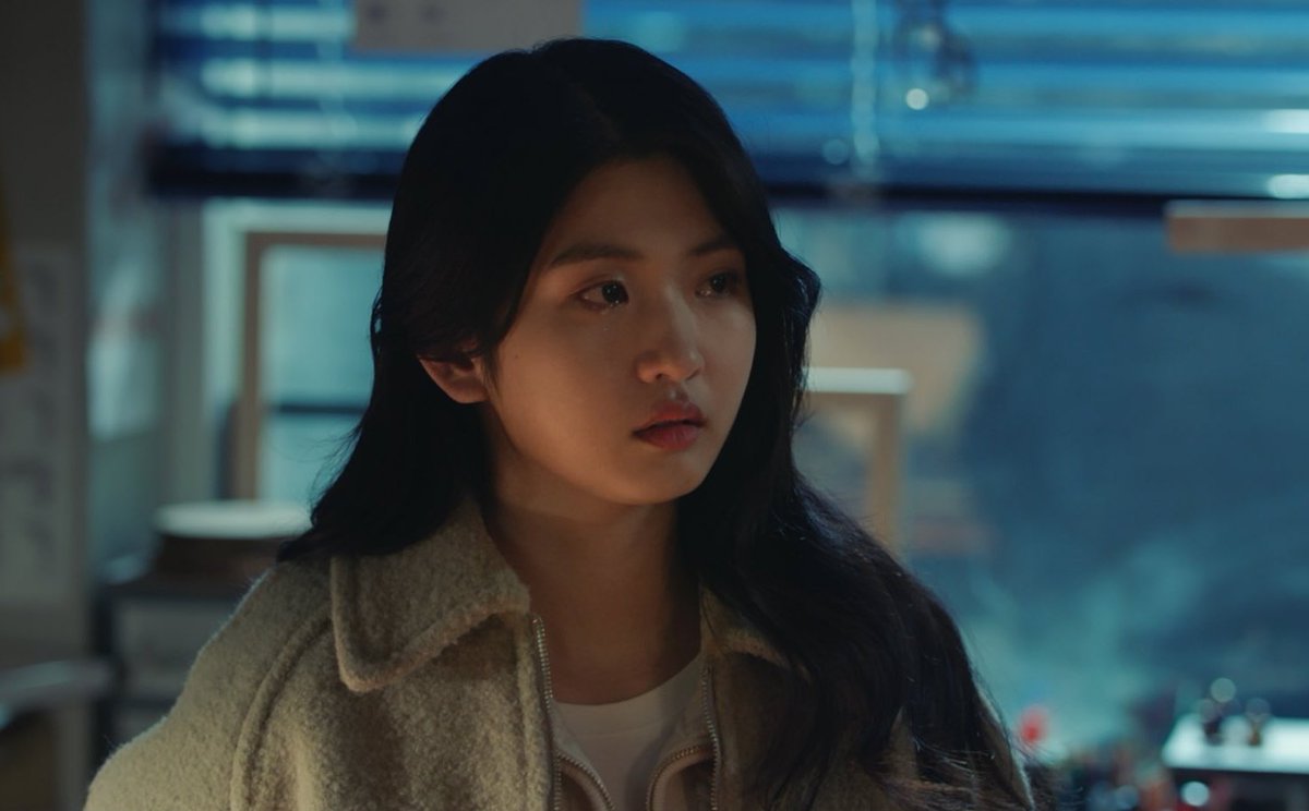 jinyoung's version tweet media