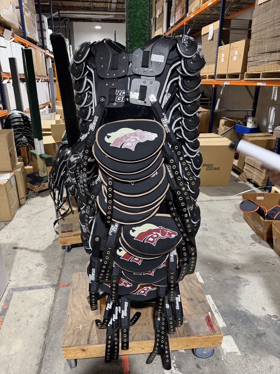 Michael Nelson tweet media