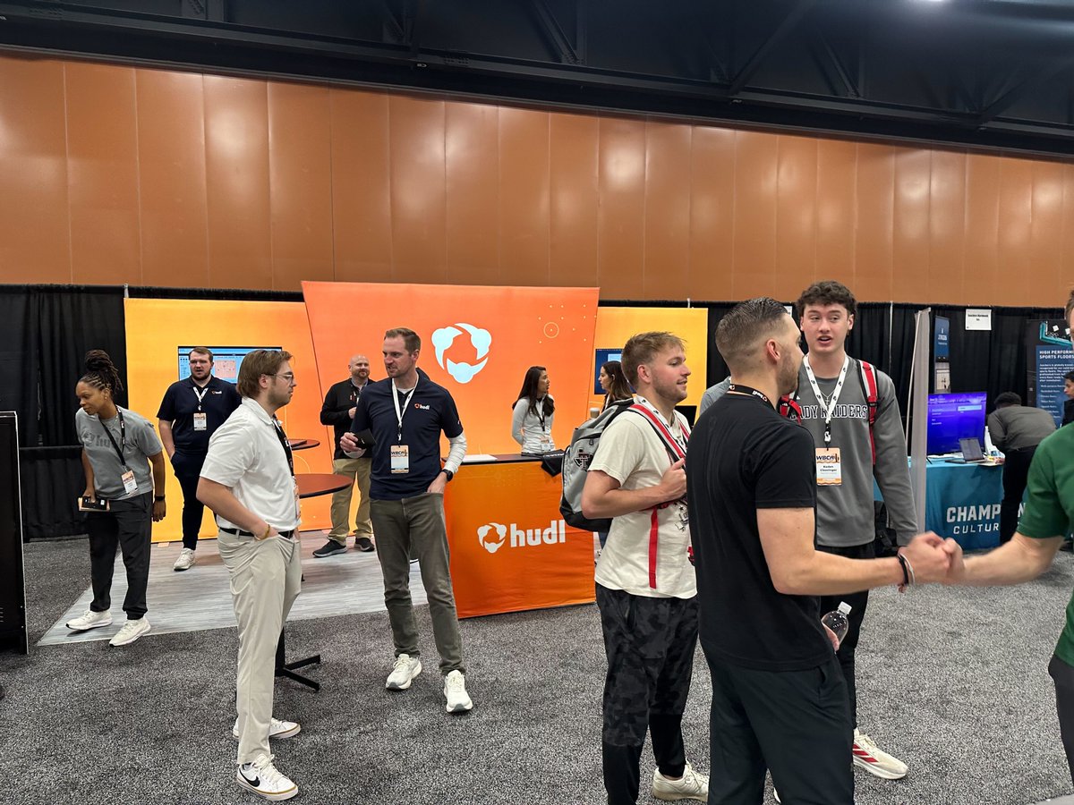 HudlHoops's tweet photo. .@WBCA1981, we're here. 🌵 🏀

Find us at booth #32+33 all week—come talk with our team and see what a modern program workflow actually looks like. Giveaways too. 🎁 https://t.co/DUFrsAQkiQ