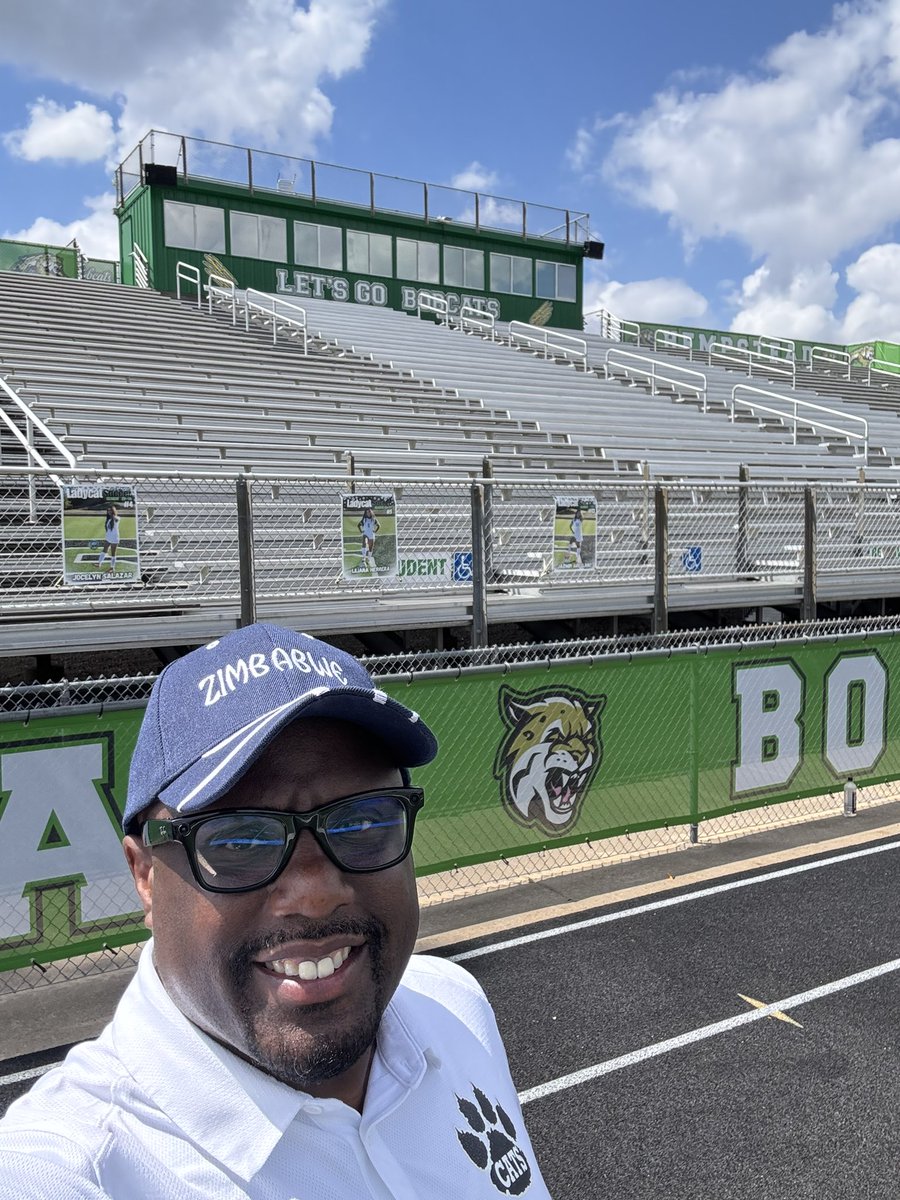 herbertoneiljr's tweet image. We will host our 3rd track meet of the year this coming Monday at Bobcat Stadium! Thank you to our community for investing in the complete redesign of Bobcat Stadium! #HigherHeights #BeBold