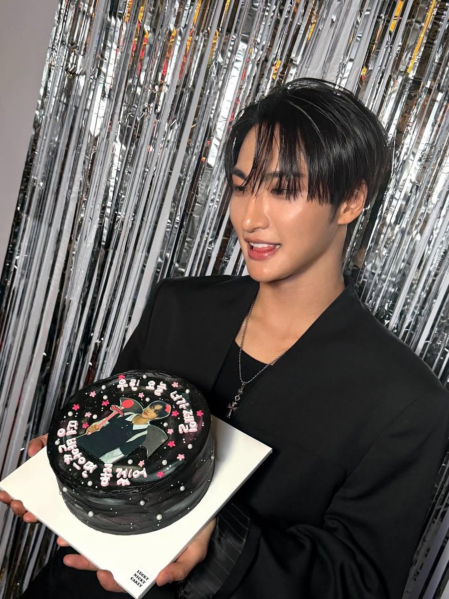 SEONGHWA WORLD tweet media
