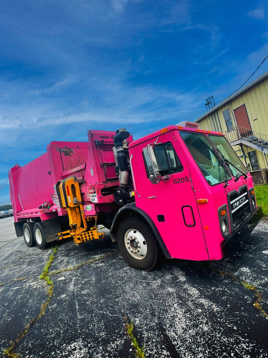 4 State Trucks tweet media