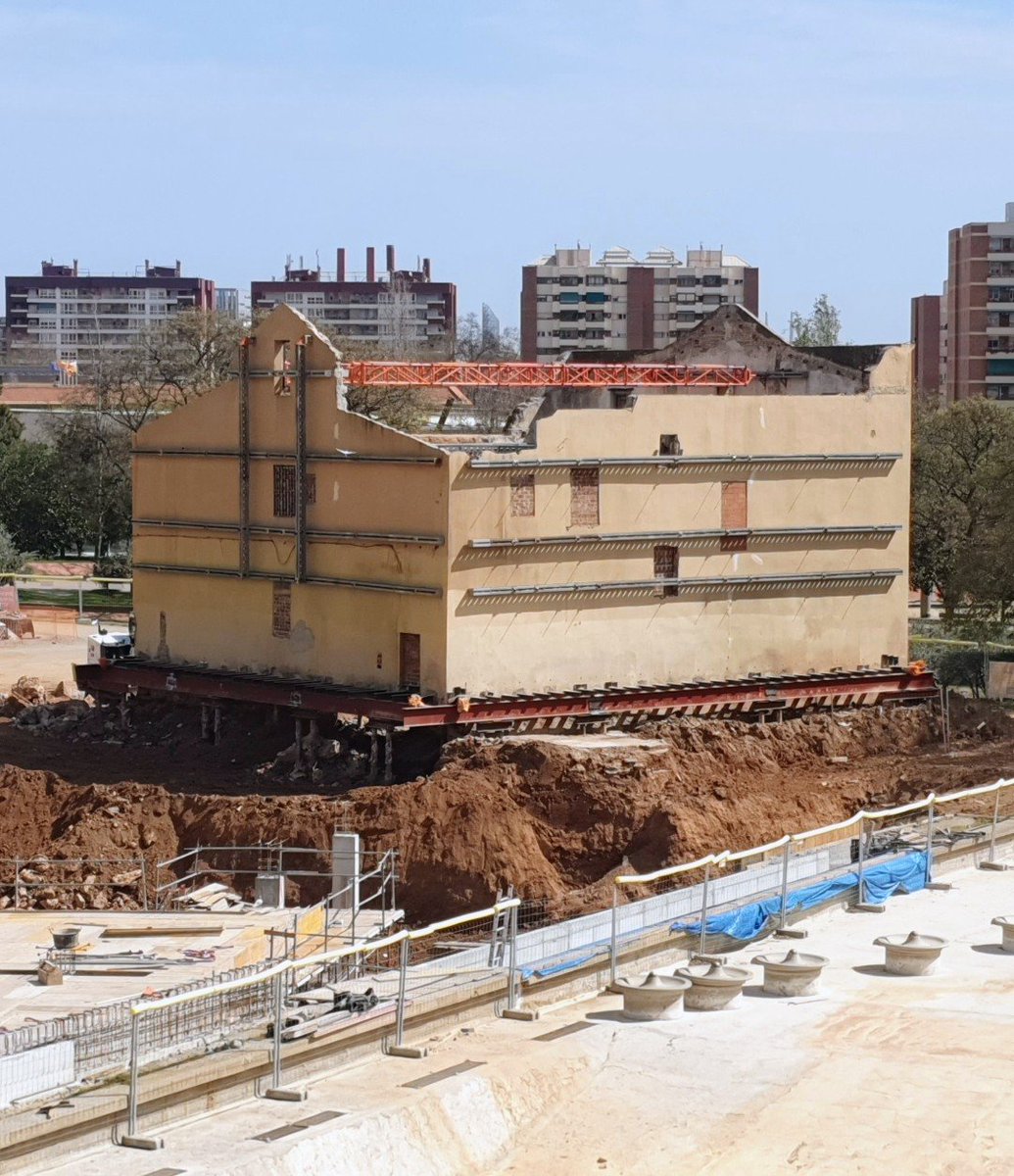 Històries de Barcelona tweet media