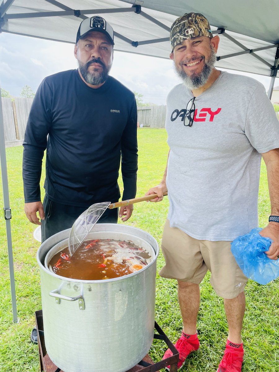 Miranduh tweet media