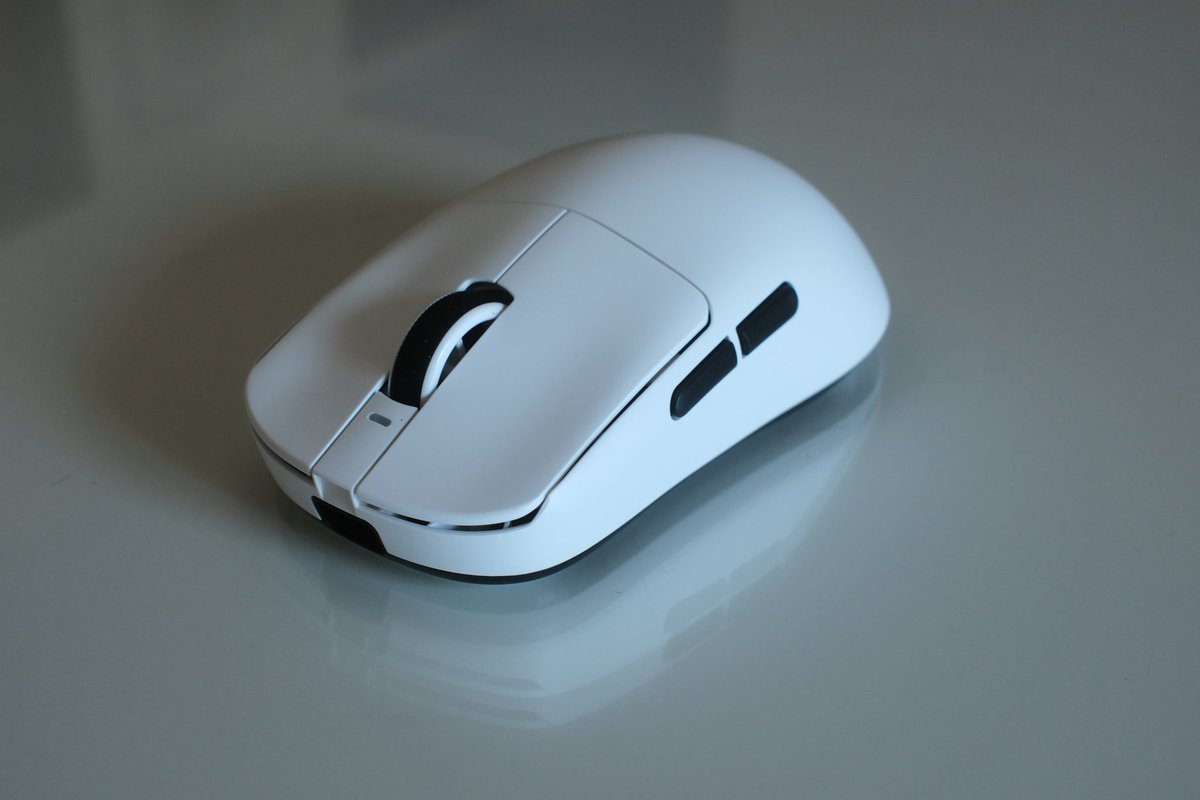 twotechymates tweet media