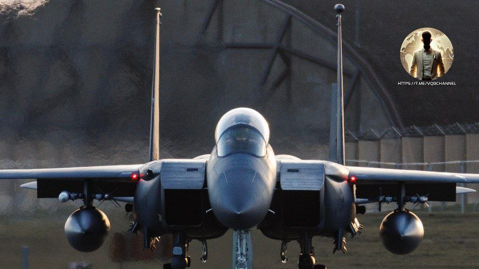LadyAfro17's tweet photo. 3 aprile 2026, USA - Iran
AGGIORNAMENTO F-15E
Secondo fonti ufficiali citate da #CBS_News, le forze statunitensi hanno recuperato con successo uno dei piloti del jet #F_15E abbattuto in Iran.
Situazione fluida: La missione di ricerca e salvataggio prosegue senza sosta per localizzare il resto dell'equipaggio.
#3marzo #4marzo #USA
#Iran #IranWar #AmericaNews
#EurasiaNews
https://t.co/2EL6KOfLTH