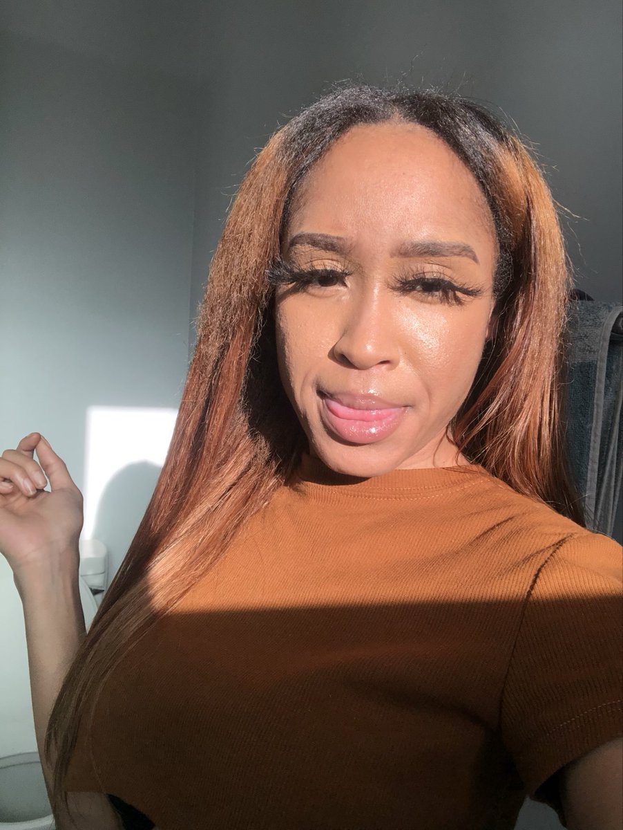 luvvvsims tweet media