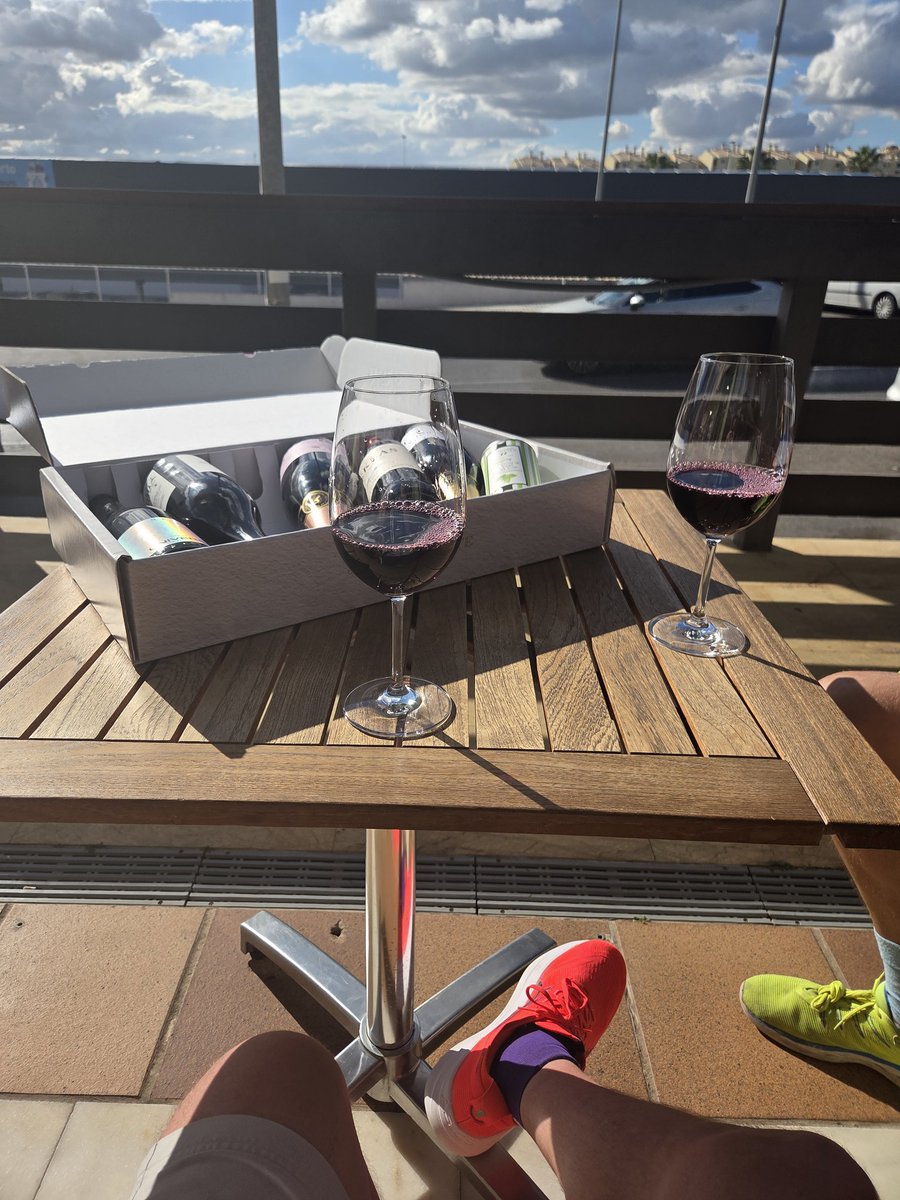 vojtech krusbersky tweet media