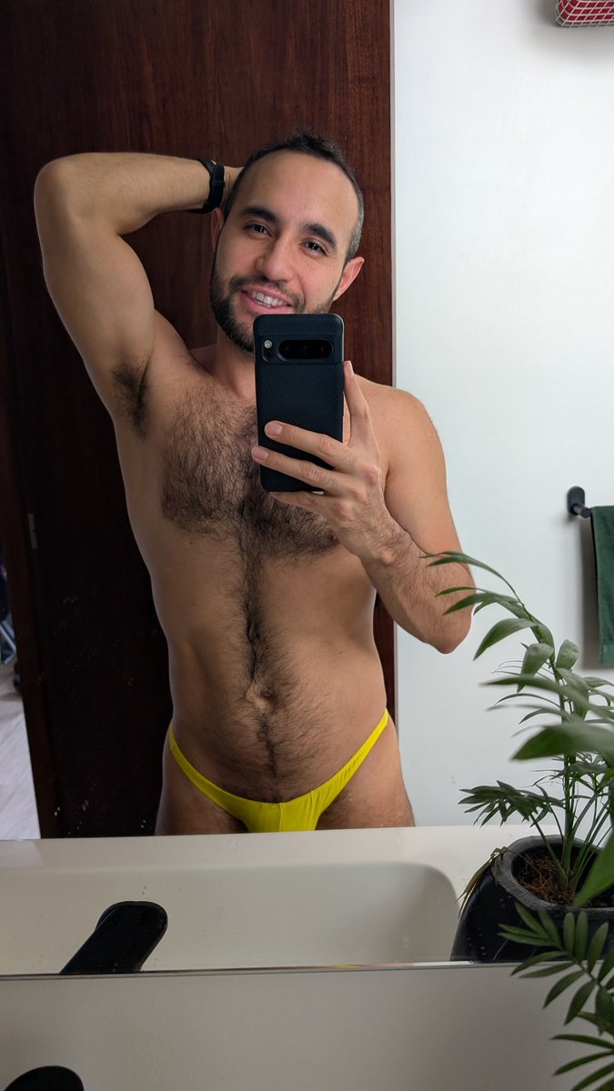 Hola soy Fay tweet media