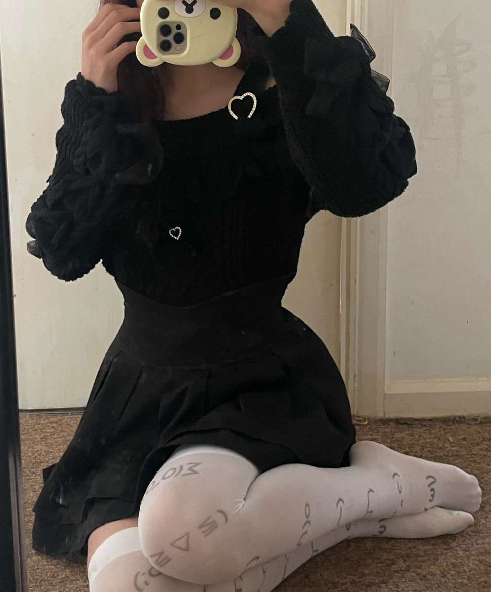 yui ༊*·˚ tweet media