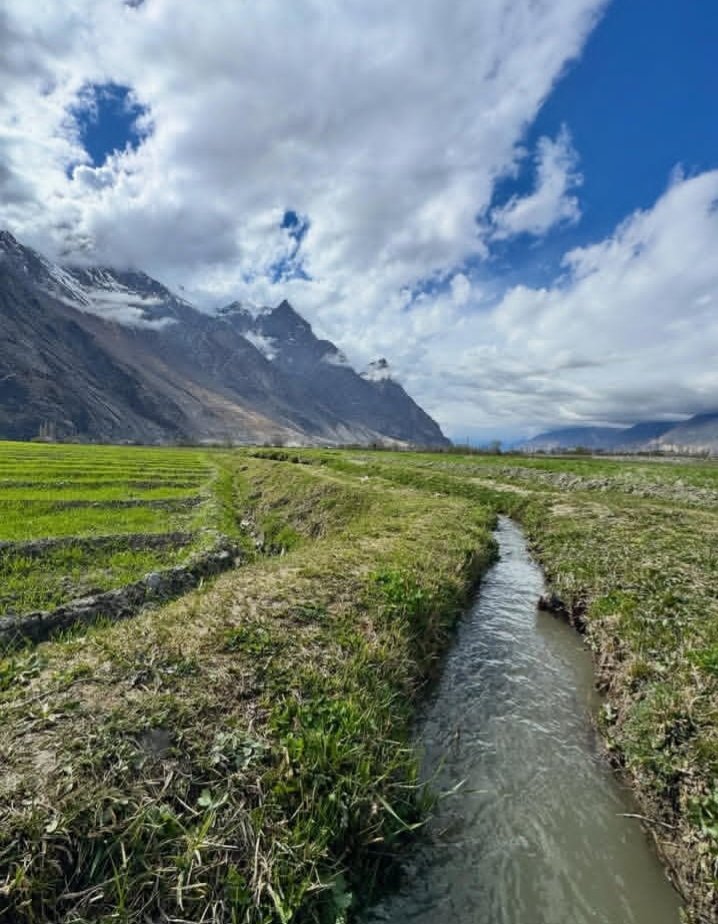MananHnz's tweet image. Mountains peace &amp;amp; me 🏔️ ✌️ 

#Skardu  #GilgitBaltistan