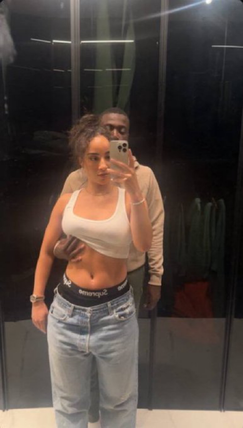 yabaleftonline's tweet photo. Nicolas Pepe has annnounced that he has ended his relationship with Teanna Trump. 

He announced the breakup today via Snapchat, stating he's now single. 

Be said: “Alright, instead of asking me questions, I’m going to answer. Overall, I am now single. I have never talked about marriage, and even less about giving money to anyone