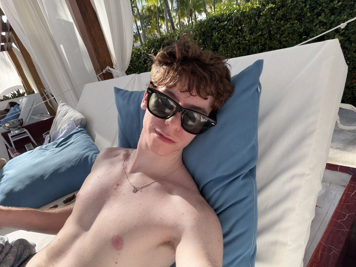 MAT ★ jurídico slim pickins tweet media