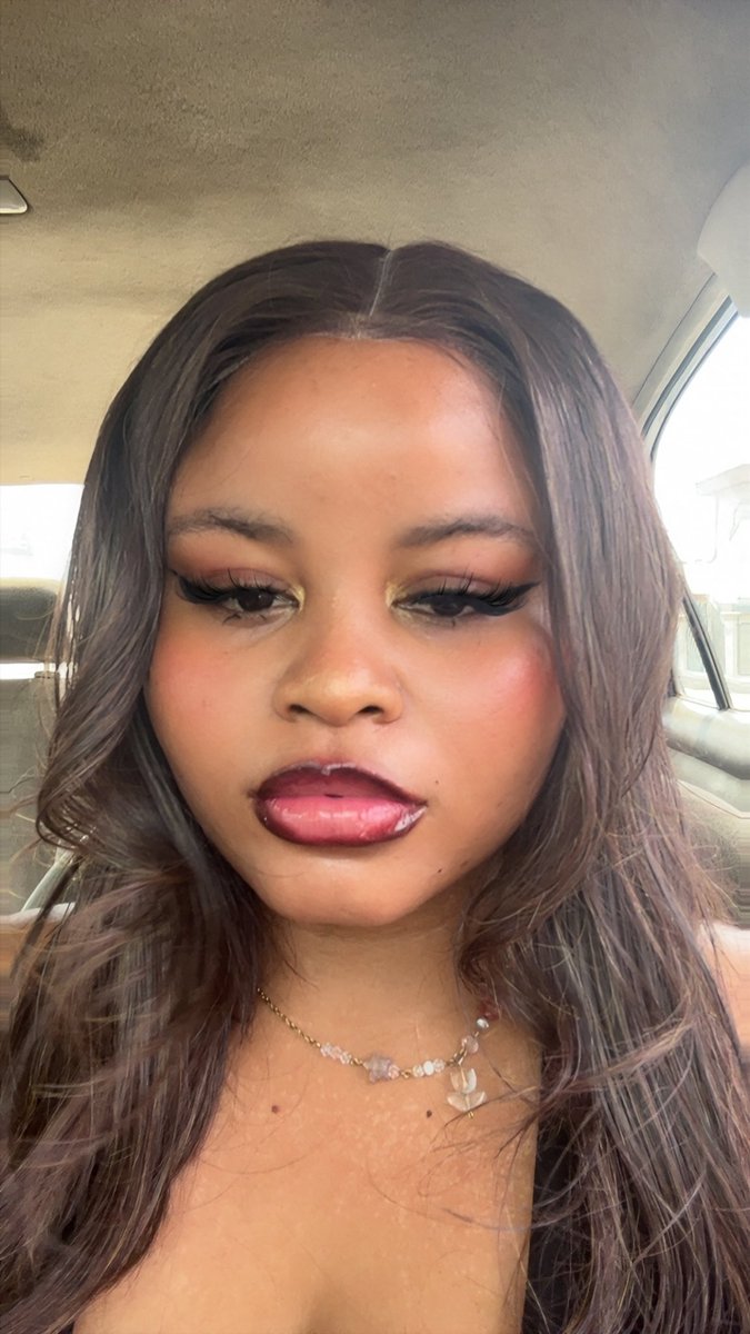 🪭HERA🪭 tweet media