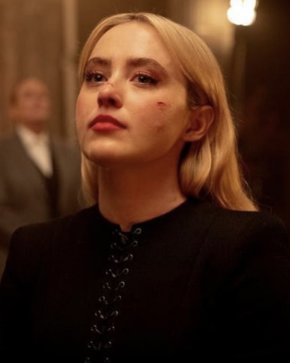 bella saw #ReadyOrNot2 🩸 tweet media