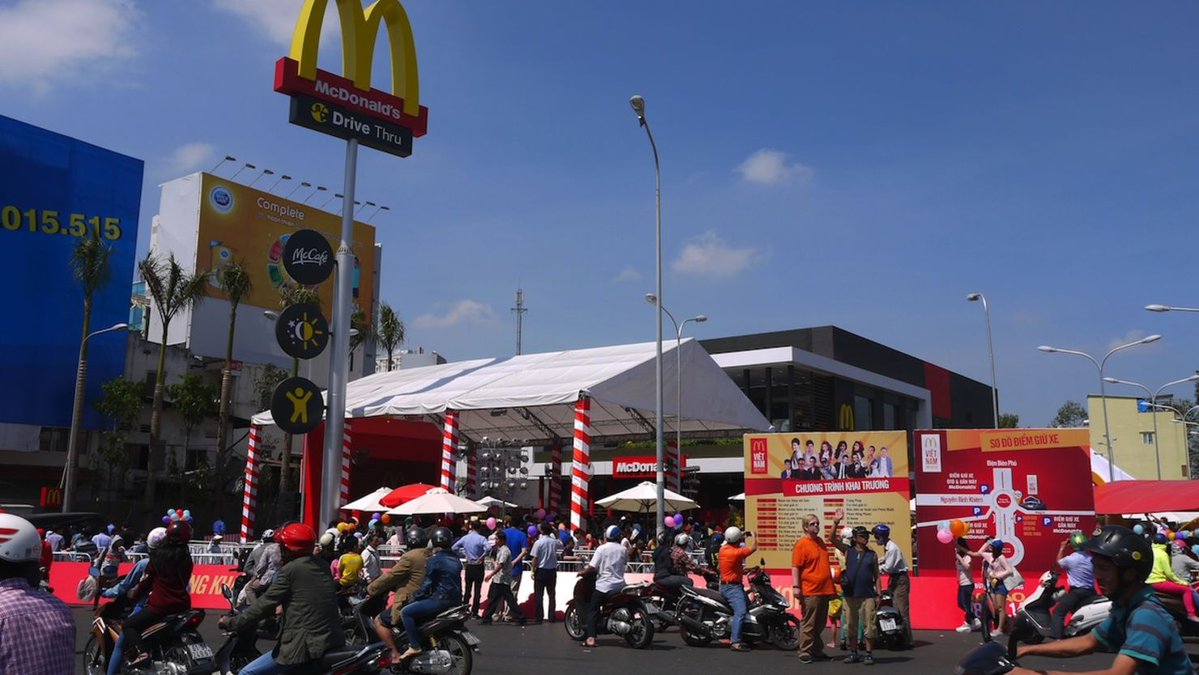 ExtantBuffalo tweet media