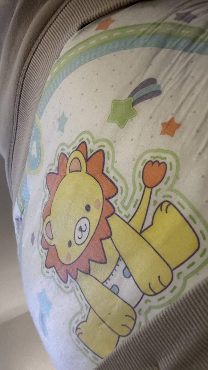 Padded vlog // more often padded tweet media