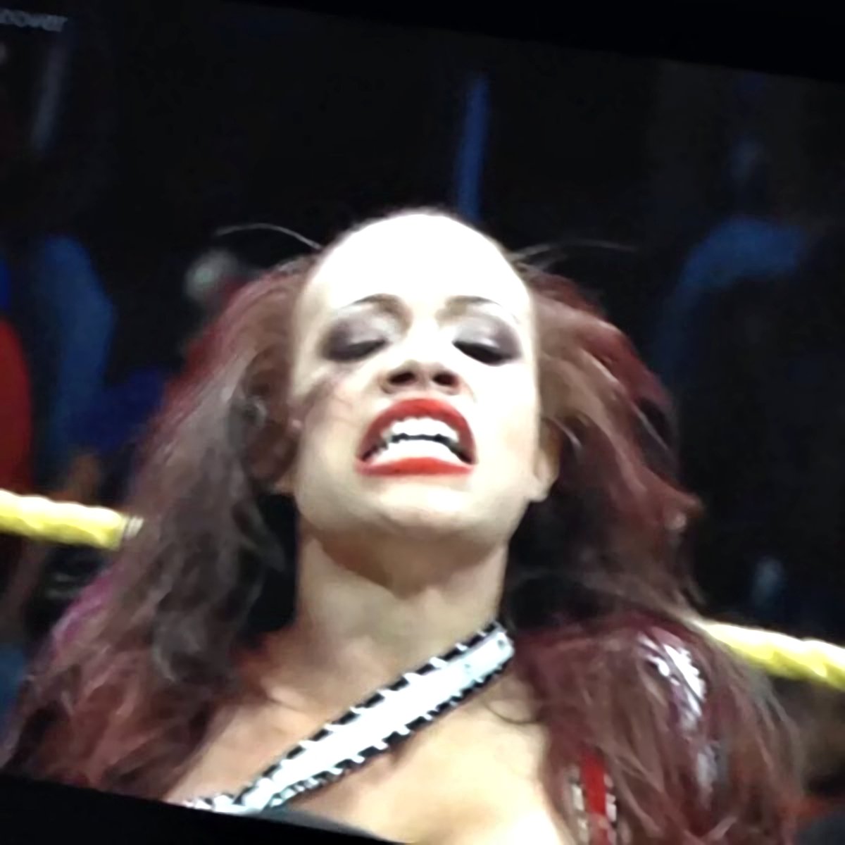 twistedmania tweet media