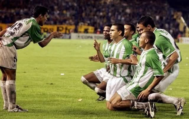 Retroverdolaga tweet media