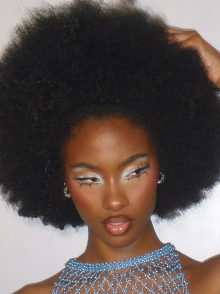 Bellanoire tweet media