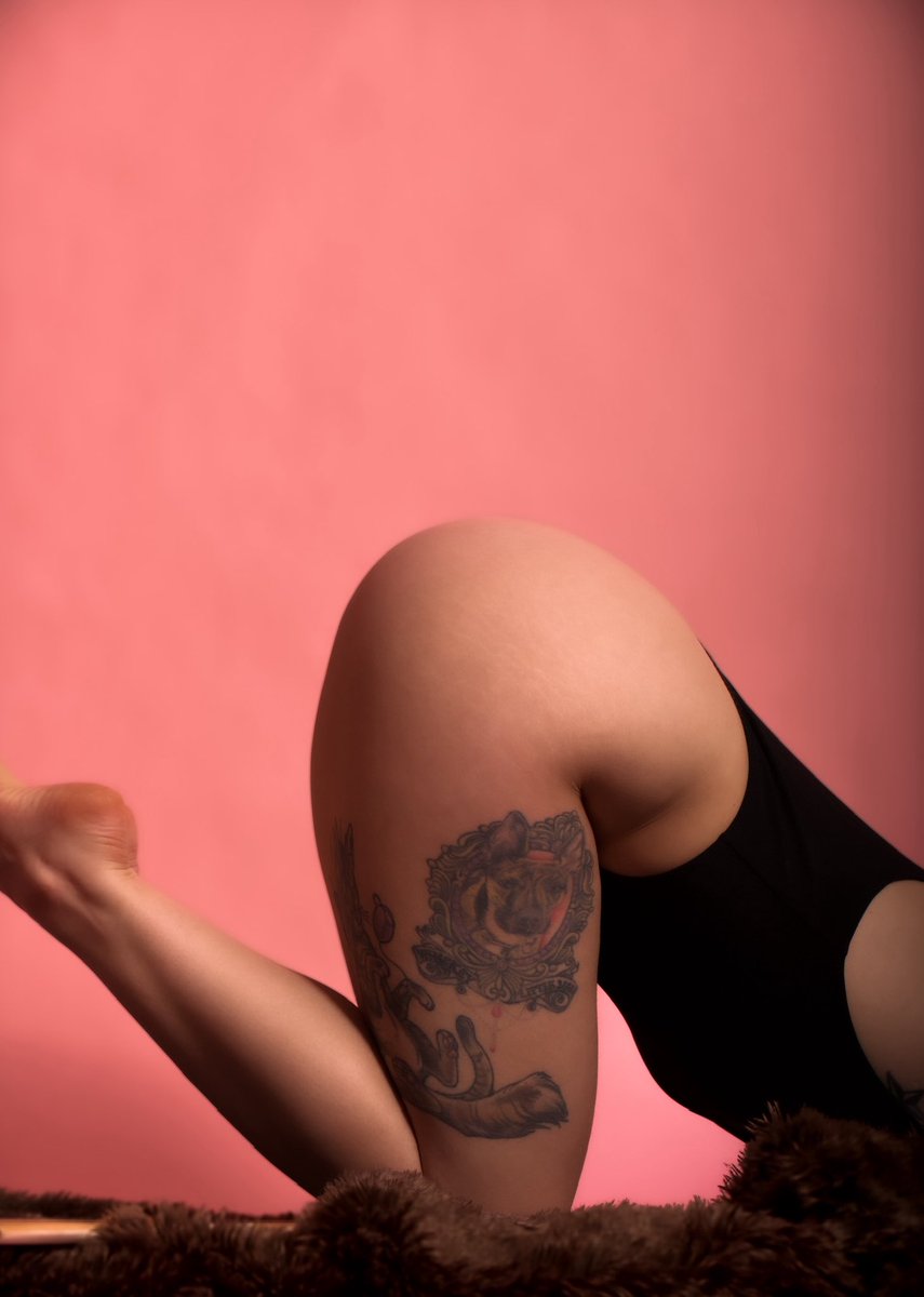 MommyRhides's tweet photo. I miss working with photographers. https://t.co/aryssg0l40
