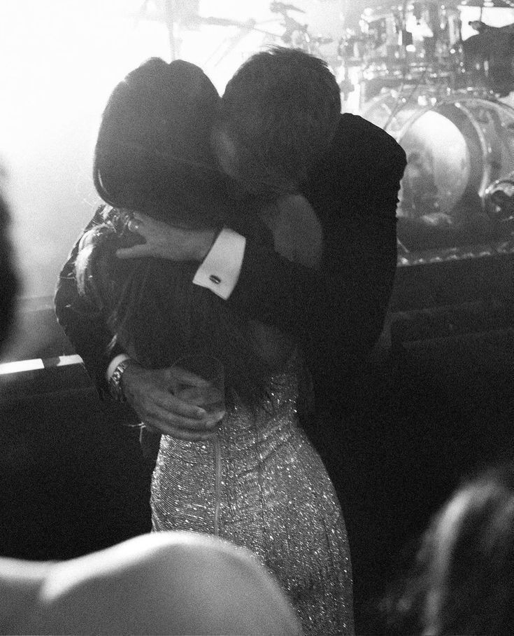 niss(alkandemirhan vers') tweet media