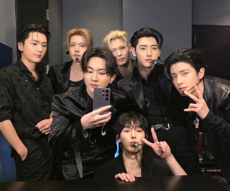 ale ❤︎ tweet media