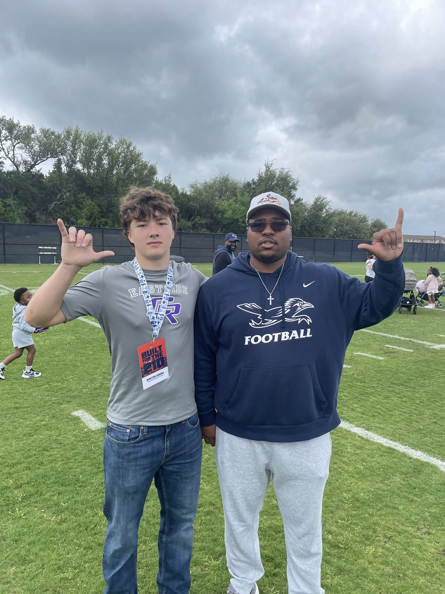 Dustin Asbra tweet media