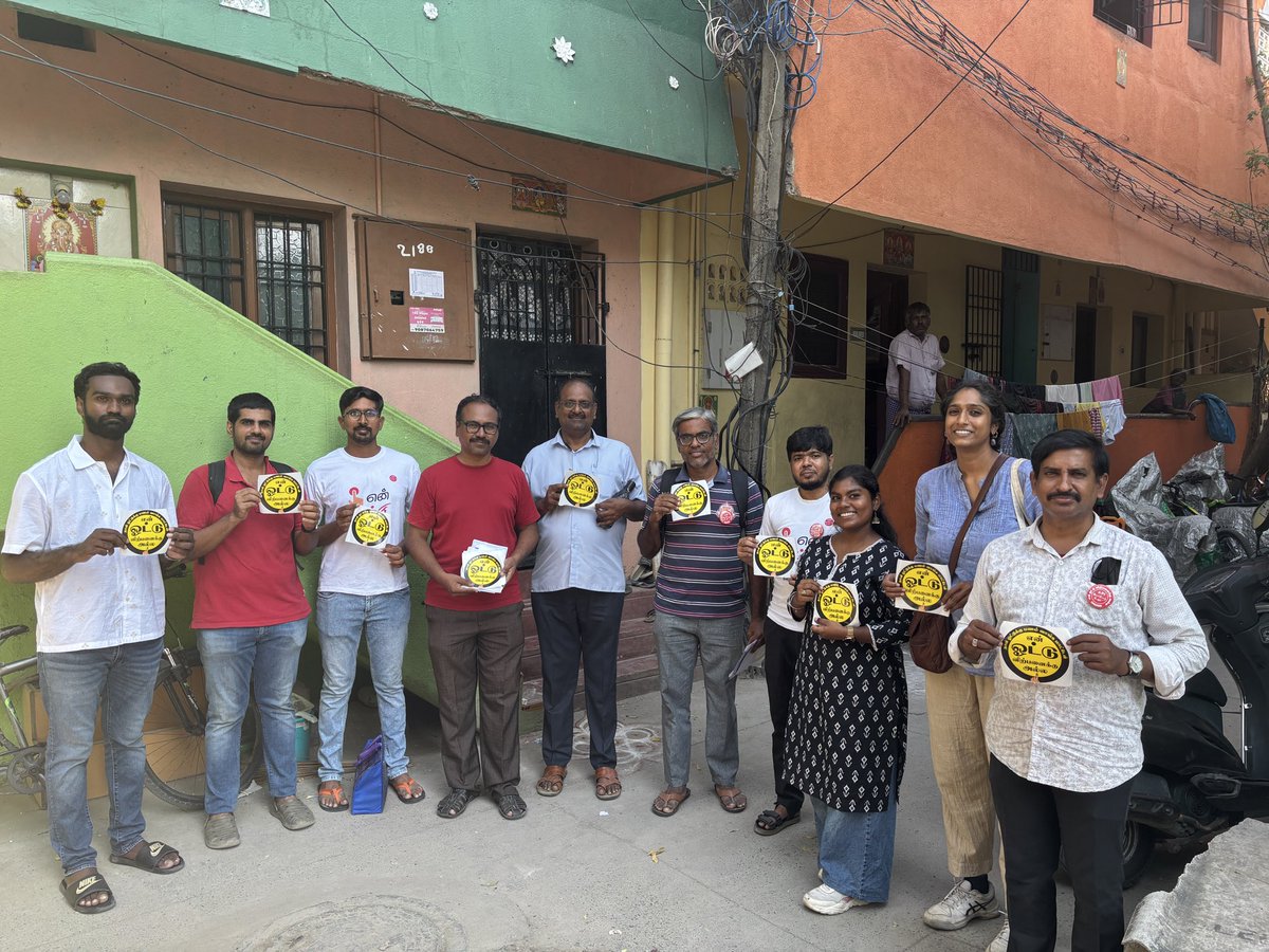 omjasvinMD's tweet photo. #MyVoteIsNotForSale It was a wonderful experience to join @Arappor on their campaign against cash for votes. We had a fruitful discussion with people on what they think about cash for votes, whether they received money, were they guilty of it, did they know the source of money and if they’ll get money again. The conversations threw up interesting perspectives. The people did get money, many due to economic vulnerabilities. But they were very confident that getting money will not decide who they vote for, and some expressed guilt for getting money, and vowed not to get it again by pasting stickers against cash for votes outside their house. Pretty confident that the culture will be eradicated by the upcoming generations as many who get/got money seemed to be from the older generations. @Arappor @JayaramArappor @Sidprabhakar7