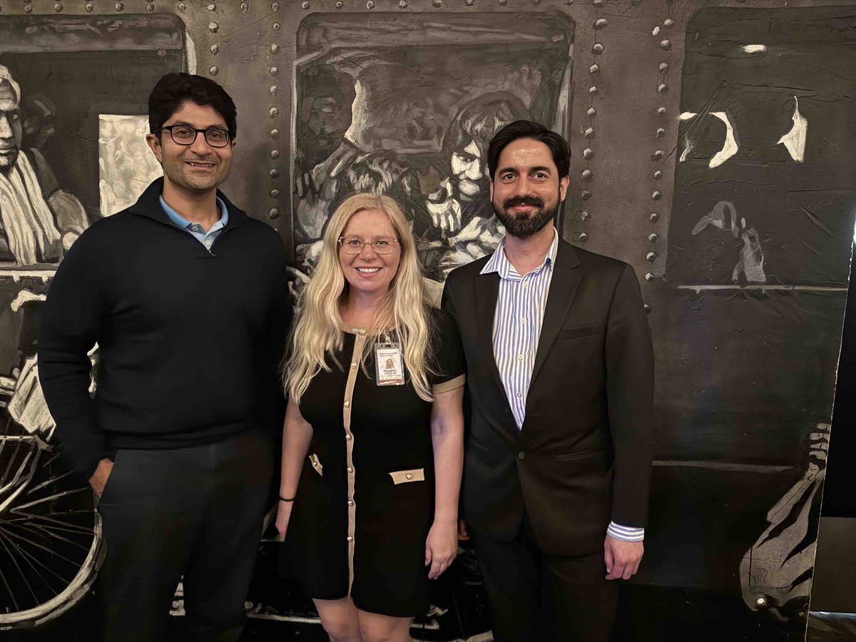 Mahan_Mathur's tweet photo. It was great to host you! Here is the photo from our dinner and a shot of you in action! Thanks for making the trip to @YaleRadiology and teaching our faculty and @YaleRadRes! We are so grateful! https://t.co/pOJbBQMa51