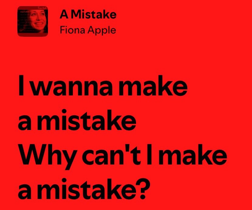 Letícia tweet media