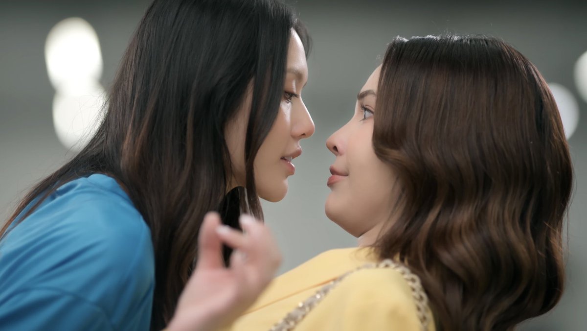 sonya’s biscuit 🍪🏂📚 tweet media