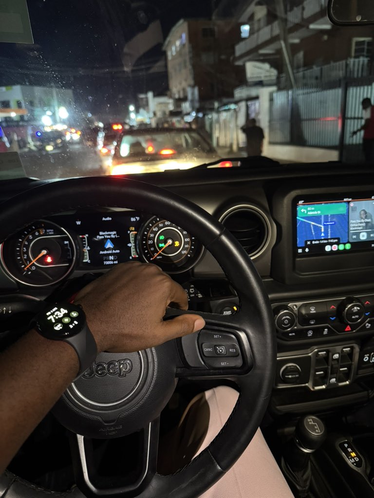 Mr. Manny 🚘 tweet media