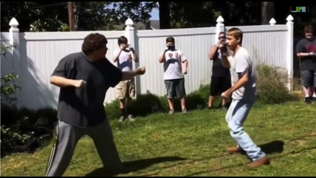 Molly Nald tweet media