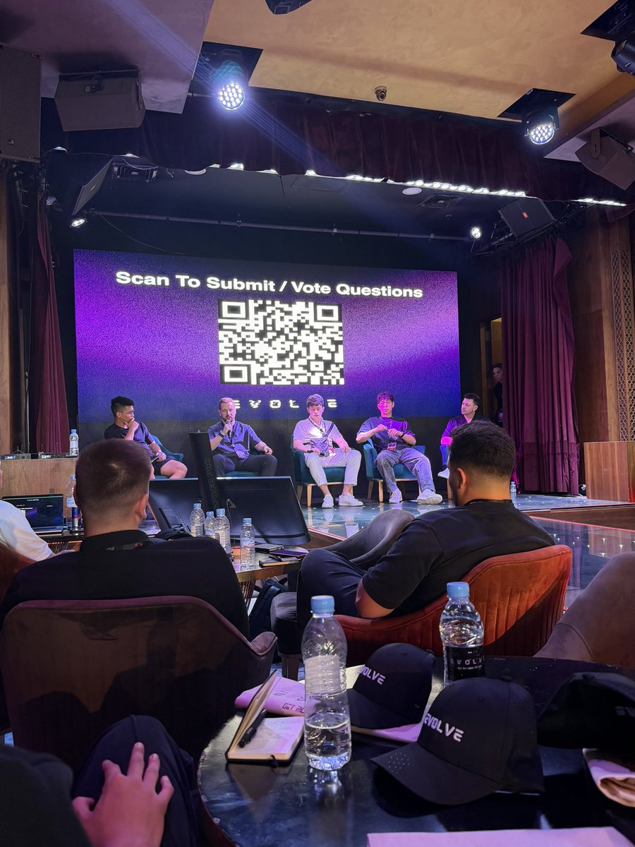 Varun Kundra tweet media