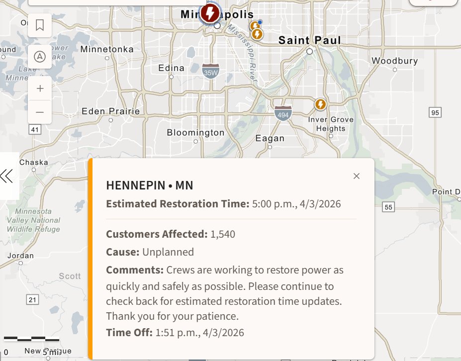 RandBall's tweet image. Power out at Target Field, as everyone at the ballpark is reporting. Xcel map shows 1,540 customers lost power in and around Target Field. Estimated time to fix? 5 p.m.! Guess we will find out if an MLB home opener in an hour can expedite things ...

outagemap-xcelenergy.com/outagemap/