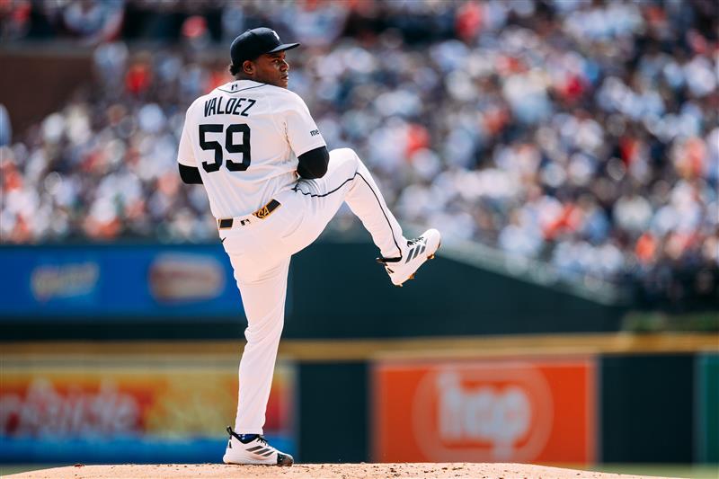 DetroitTigersPR's tweet photo. With 6.0 scoreless innings today, Framber Valdez became the first Tigers pitcher to throw a quality start in the home opener since Spencer Turnbull in 2019. 

He is the first to do so in both the home opener and his home debut for the Tigers since Jordan Zimmermann in 2016. https://t.co/x29210rTMz