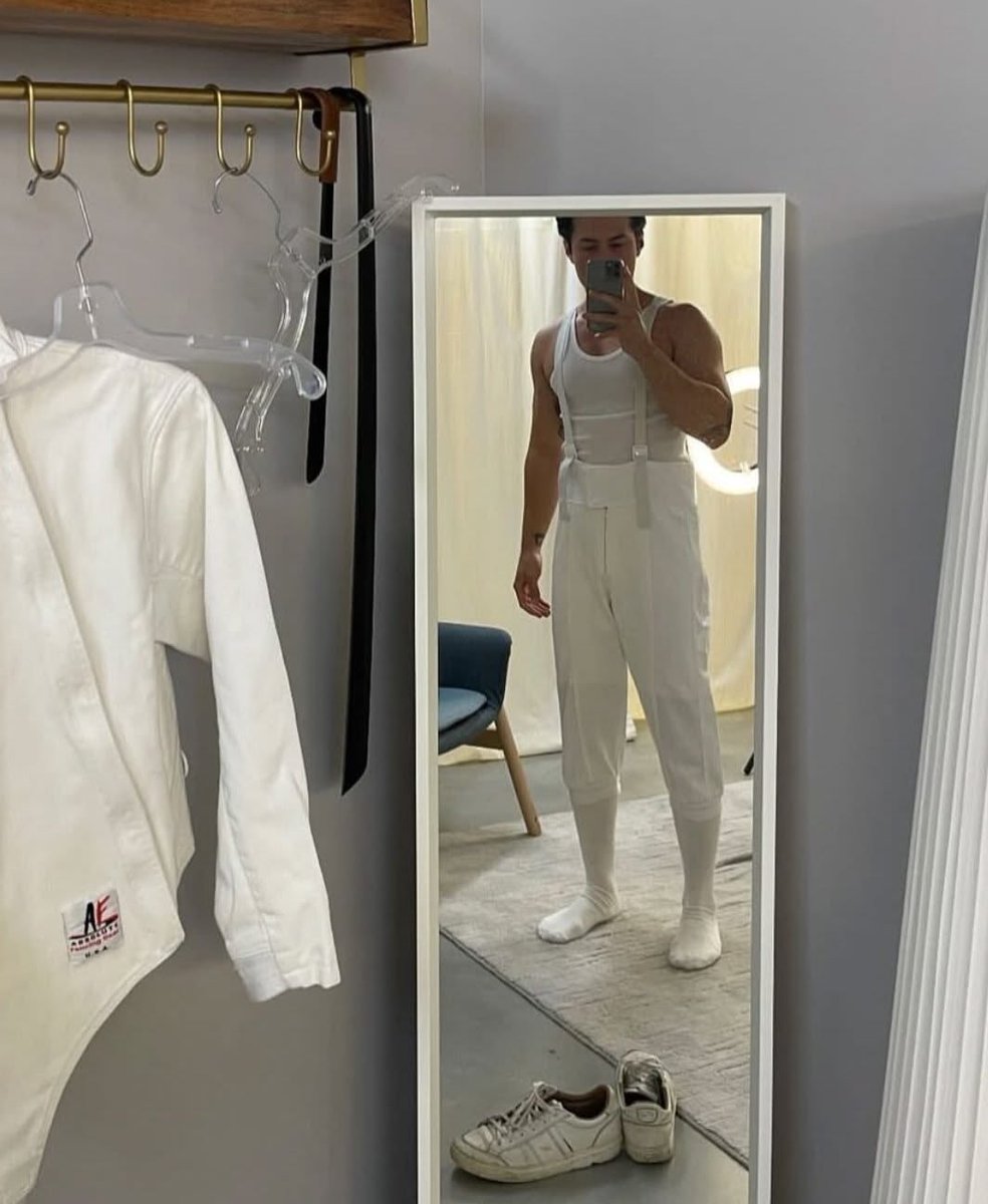 lan miss gen v.. tweet media