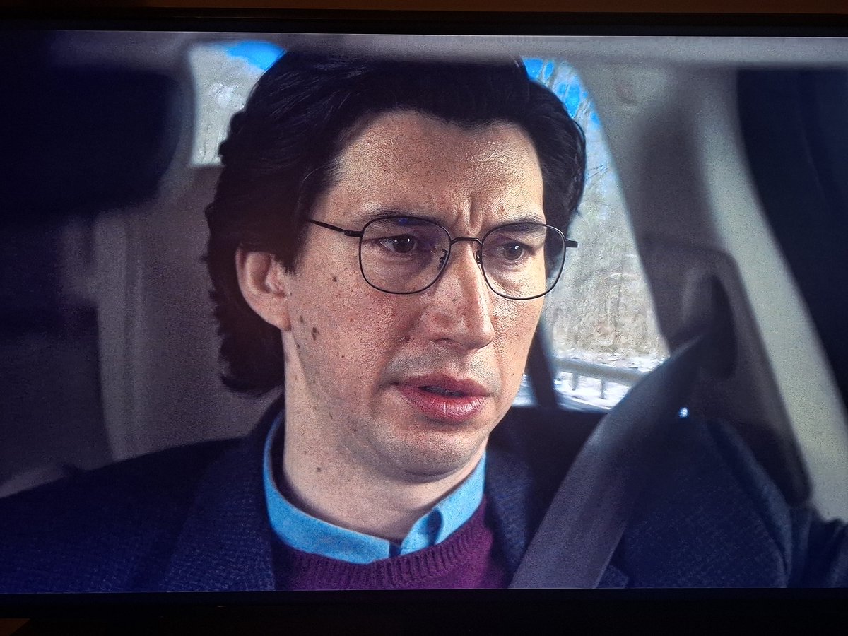 LeonieLoves tweet media