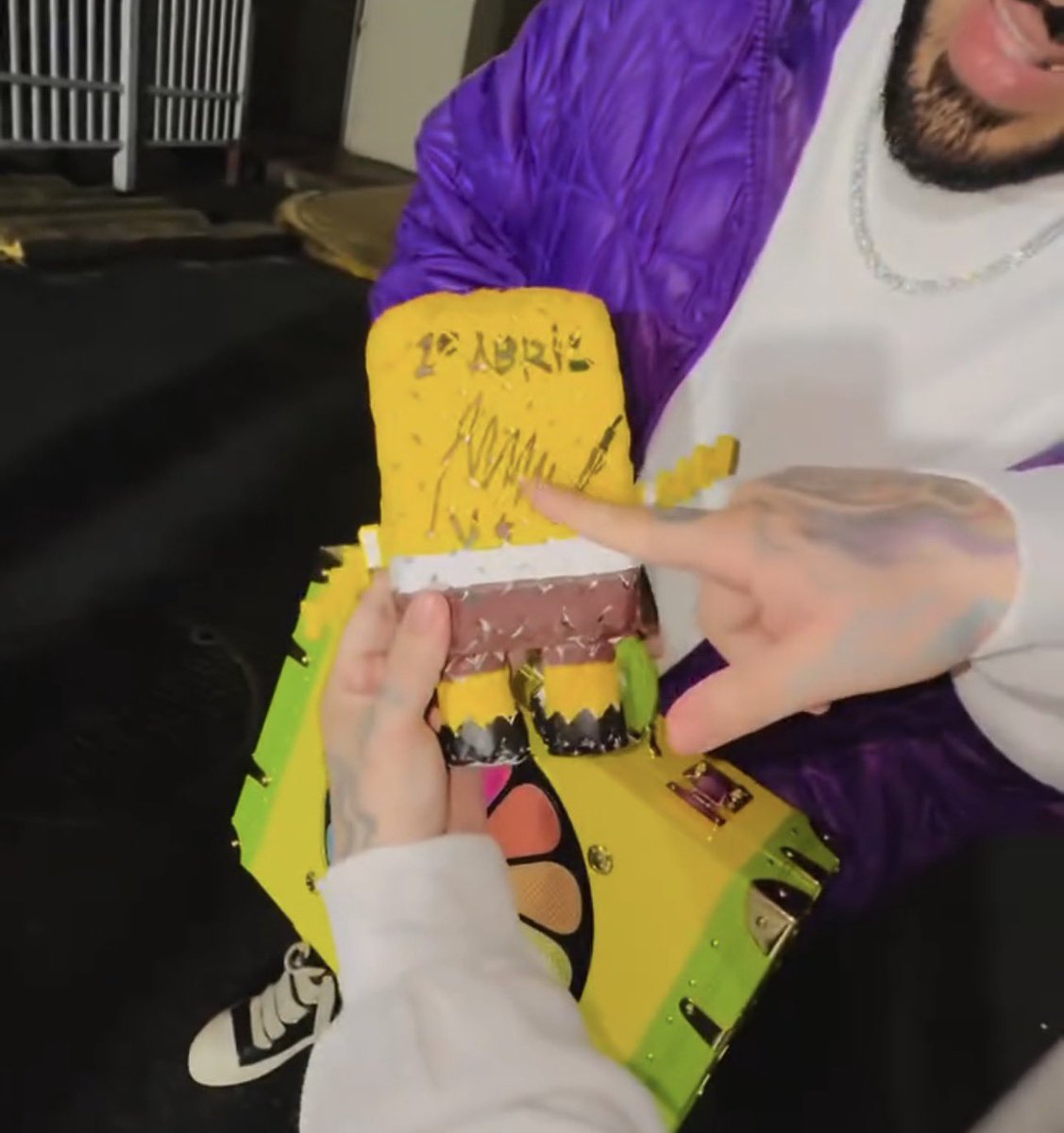 Pop Base tweet media