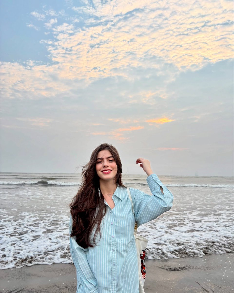 Hannah Critchley tweet media